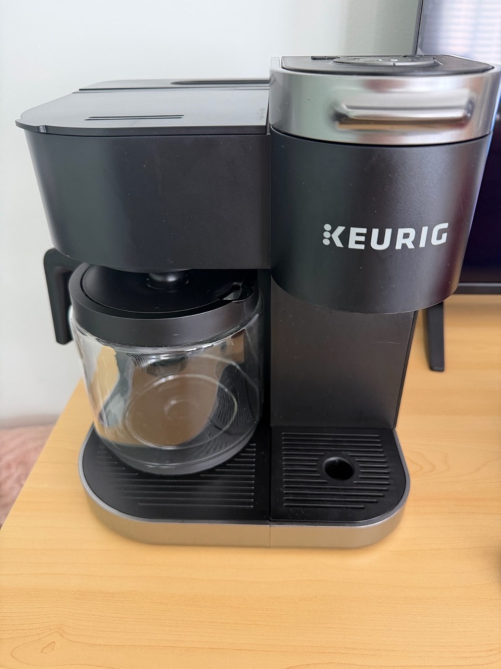 ☕️ Keurig K-Duo Coffee Maker ☕️